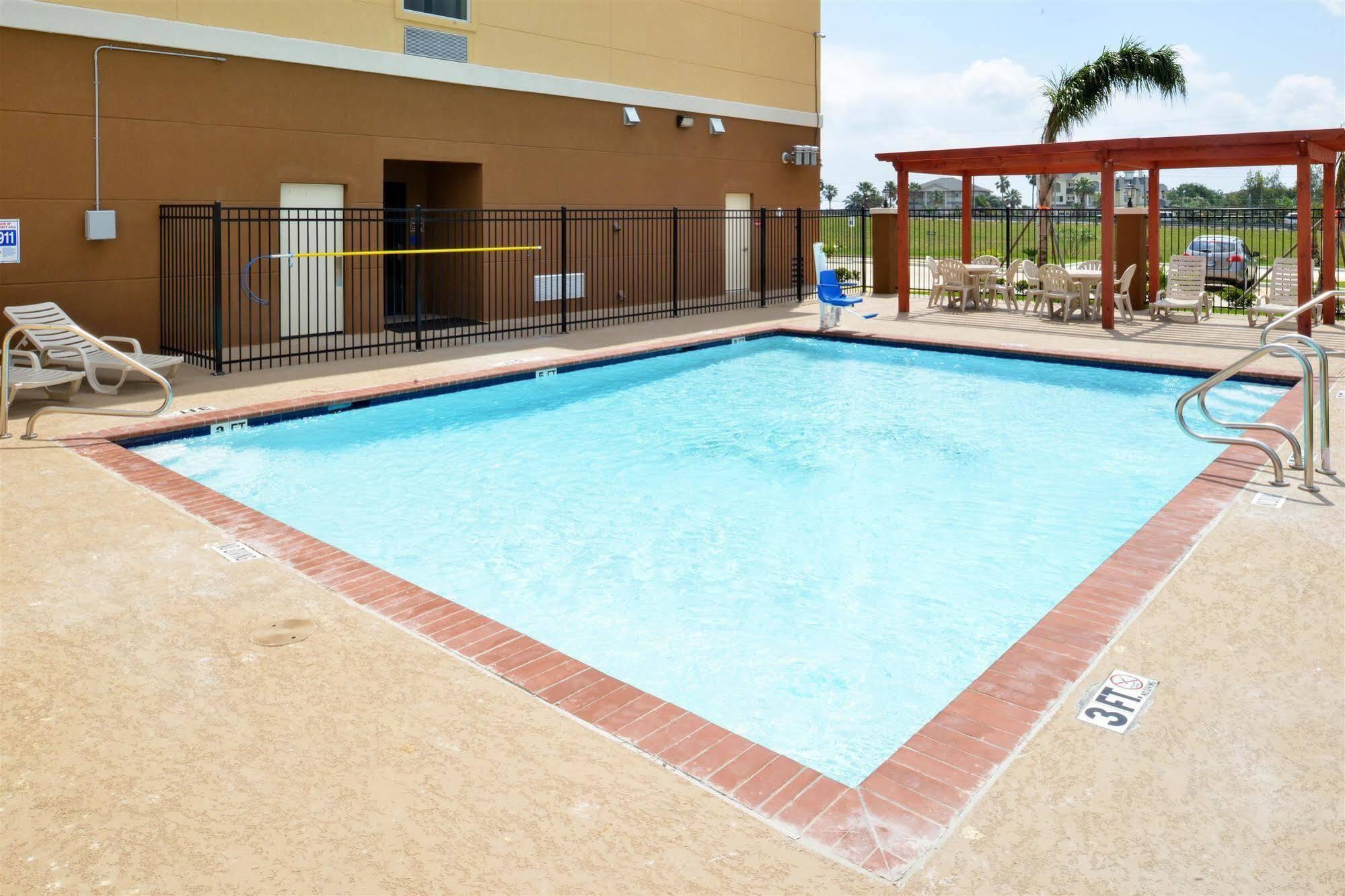 Holiday Inn Galveston Island By Ihg Exterior foto
